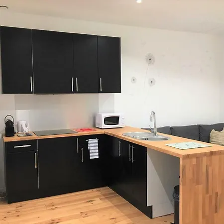 Le T2 Moderne Des Palmiers Au Coeur De *